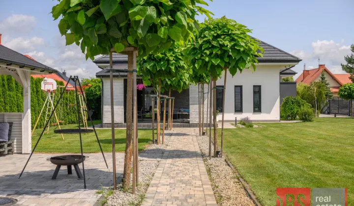 dom wolnostojący, 6 pokoi Górzno