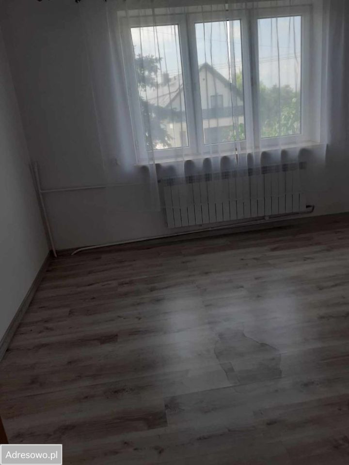 dom wolnostojący, 4 pokoje Świniary Stare. Zdjęcie 10