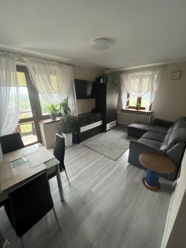 Mieszkanie 2-pokojowe Turek, os. Wyzwolenia. Zdjęcie 4