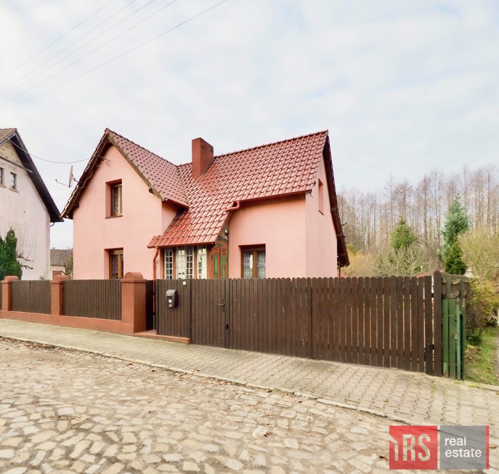 dom wolnostojący, 4 pokoje Bobrowice