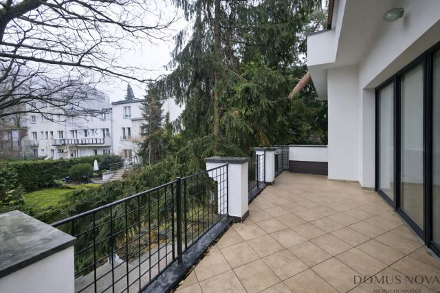 dom wolnostojący, 6 pokoi Warszawa Saska Kępa, ul. Dąbrowiecka. Zdjęcie 11