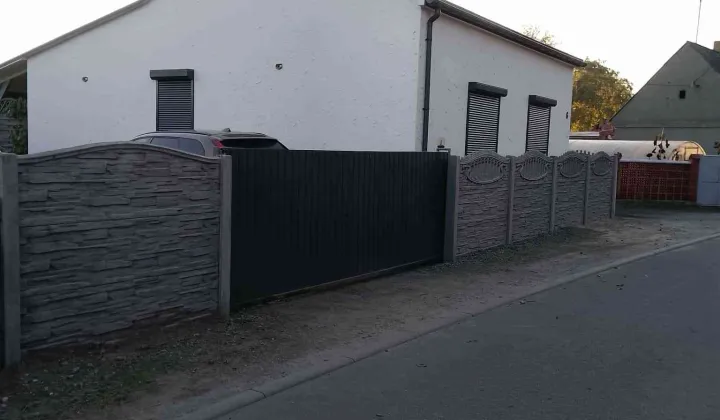 dom wolnostojący, 2 pokoje Łazy
