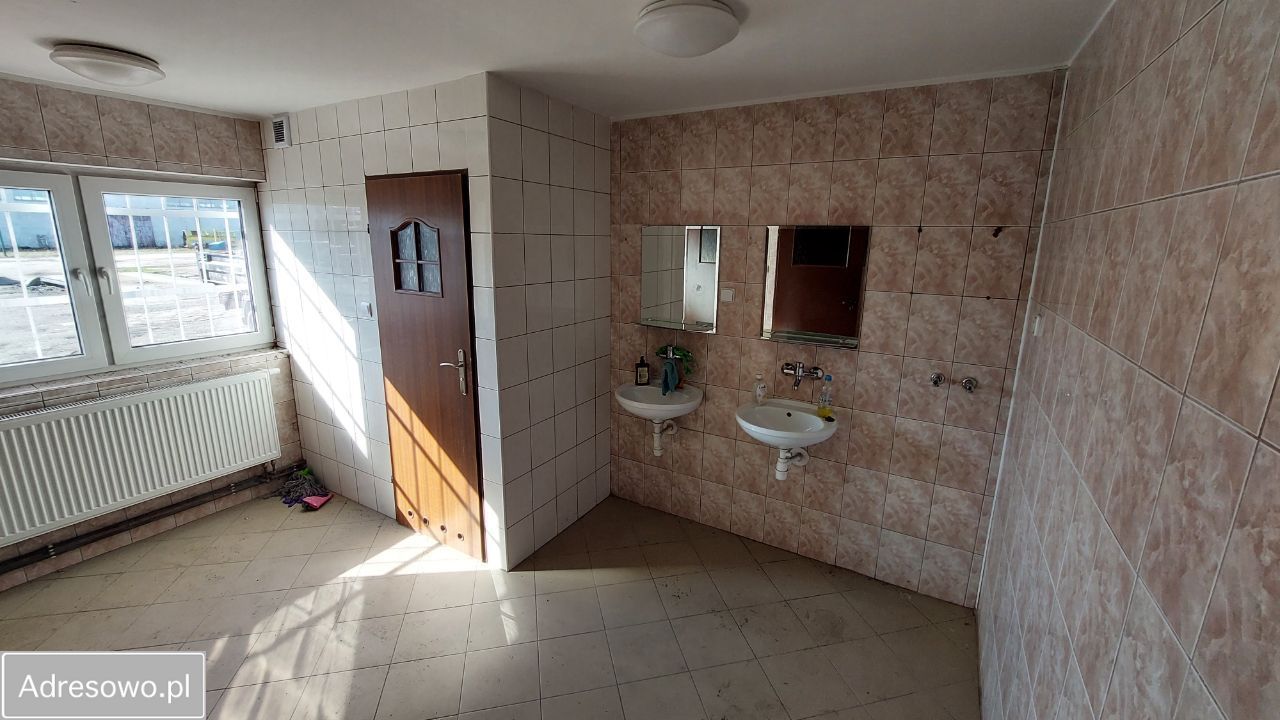 Hala/magazyn Biskupiec. Zdjęcie 2