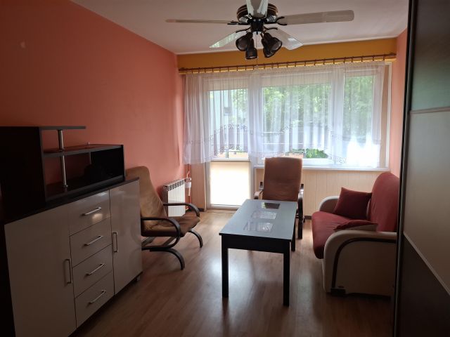 Mieszkanie 3-pokojowe Bełchatów, os. Wolność. Zdjęcie 1