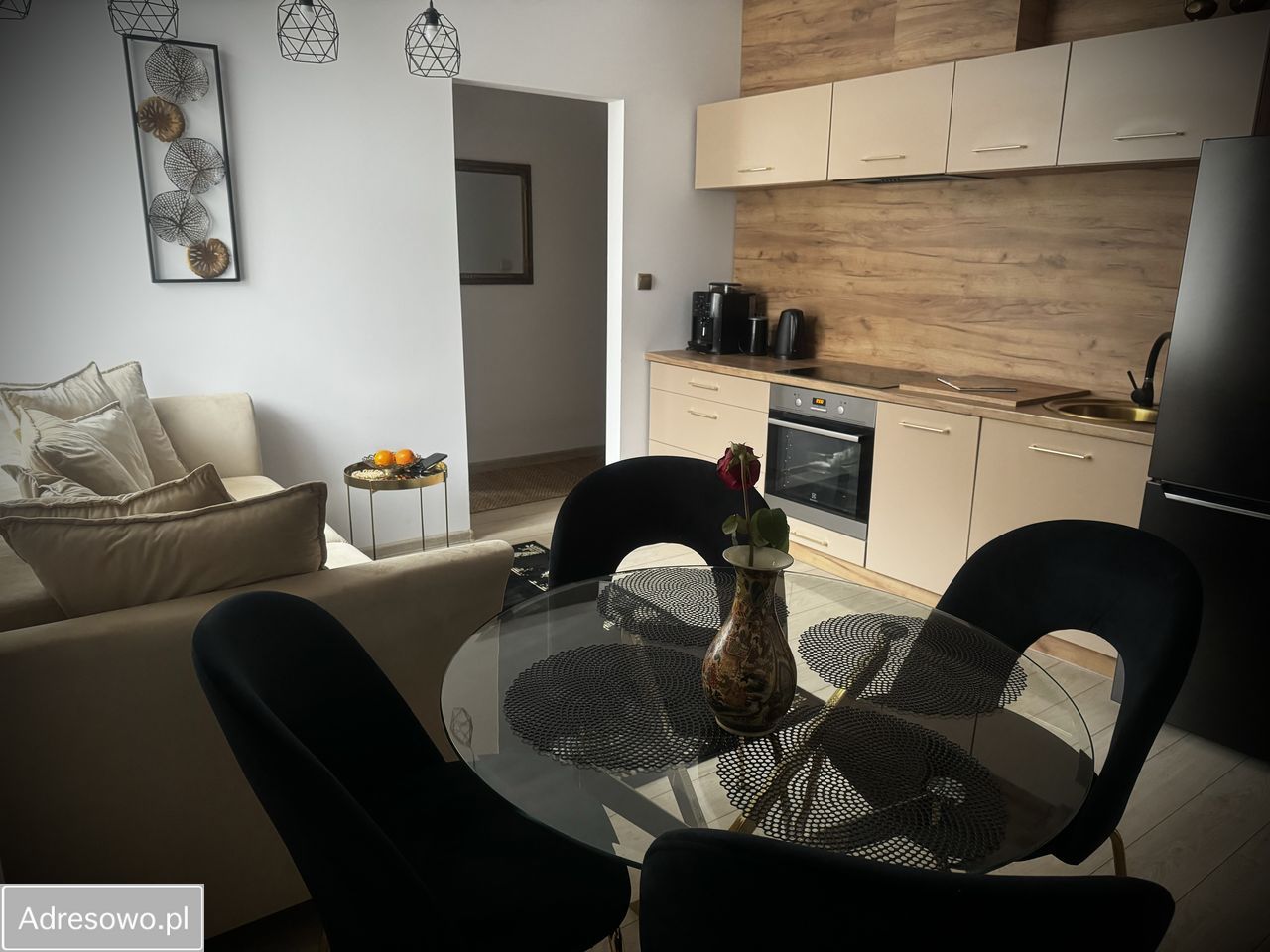 Mieszkanie 2-pokojowe Nowa Ruda, ul. marsz. Józefa Piłsudskiego. Zdjęcie 1