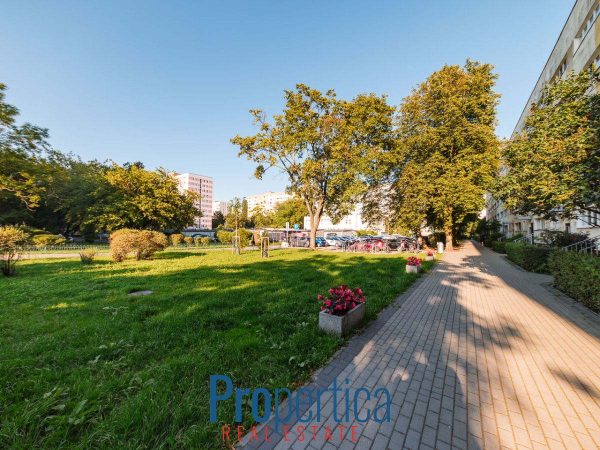 Mieszkanie 3-pokojowe Warszawa Targówek, ul. Łojewska. Zdjęcie 2