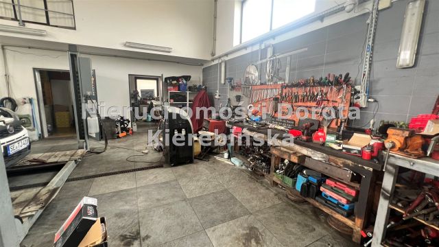 Hala/magazyn Wiaderno. Zdjęcie 4