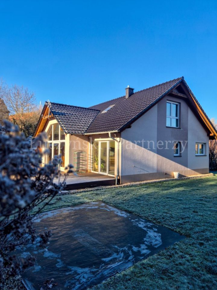 dom wolnostojący, 4 pokoje Pławna Górna. Zdjęcie 2