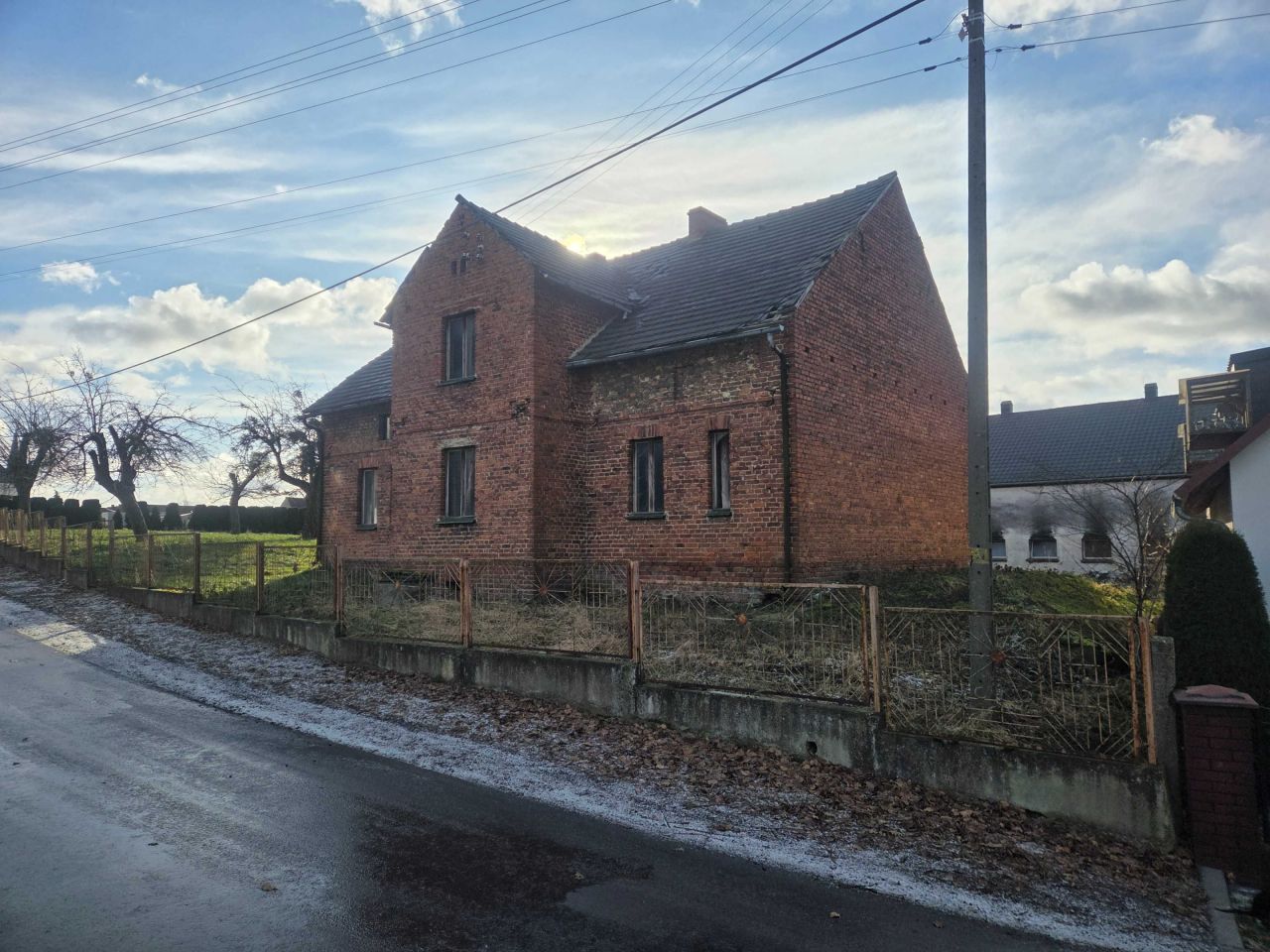 dom wolnostojący Grabina. Zdjęcie 3