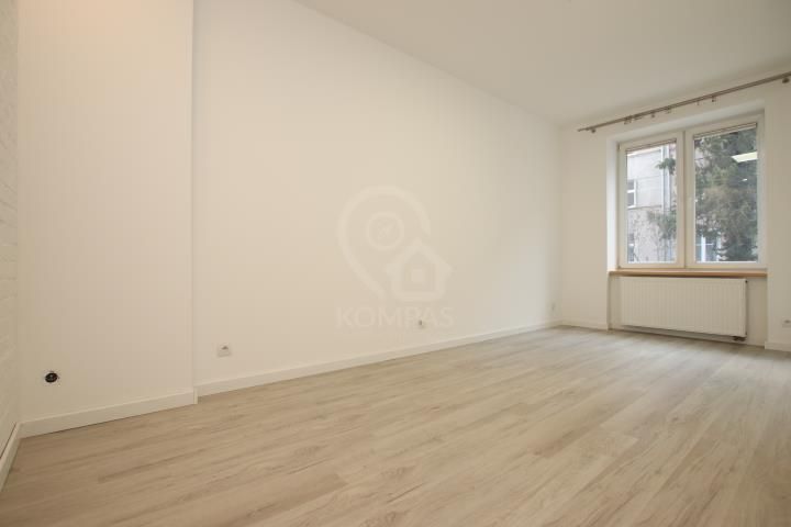 Mieszkanie 3-pokojowe Wrocław Śródmieście, ul. Oskara Minkowskiego. Zdjęcie 3