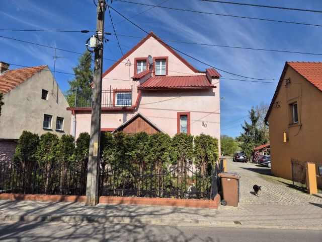 dom wolnostojący Gniewomierz. Zdjęcie 1