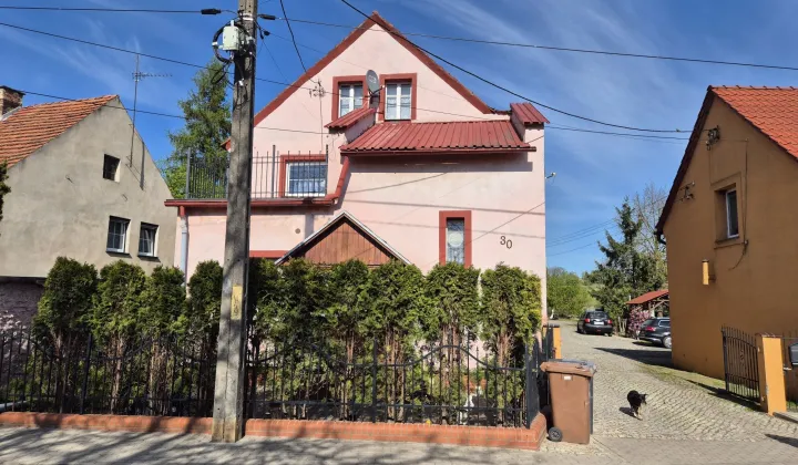 dom wolnostojący Gniewomierz