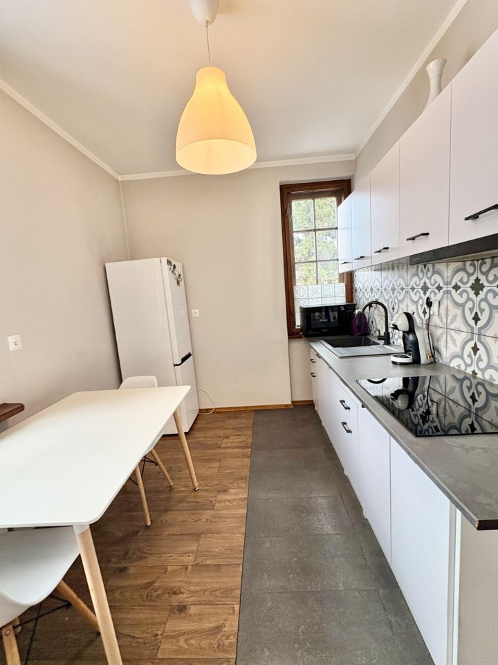 dworek, 11 pokoi Milanówek, ul. Kwiatowa. Zdjęcie 49