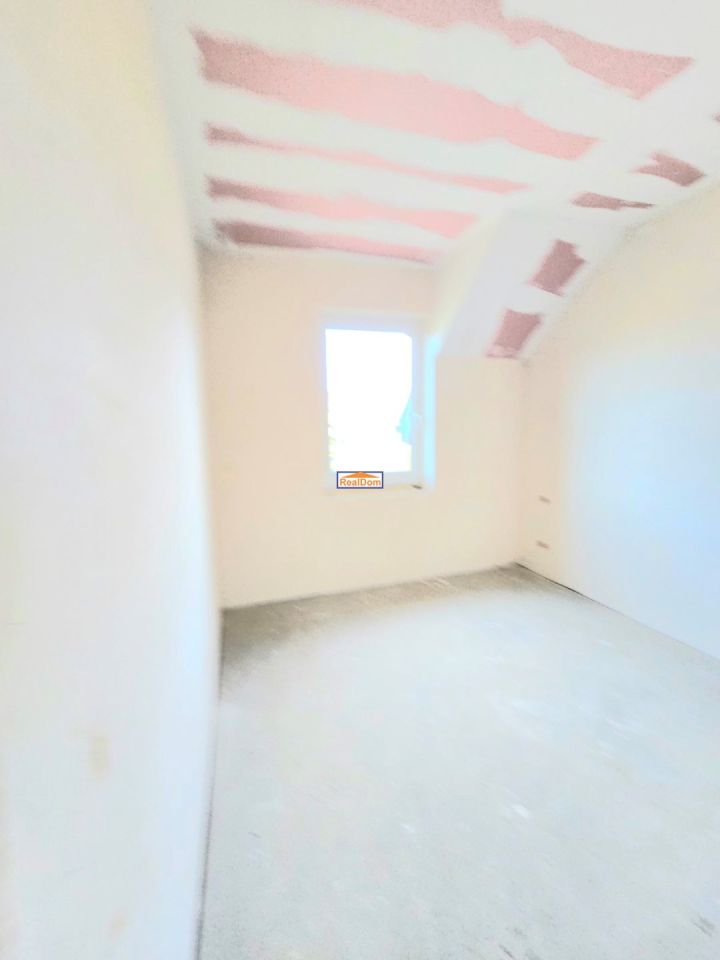 dom, 4 pokoje Morawica. Zdjęcie 16