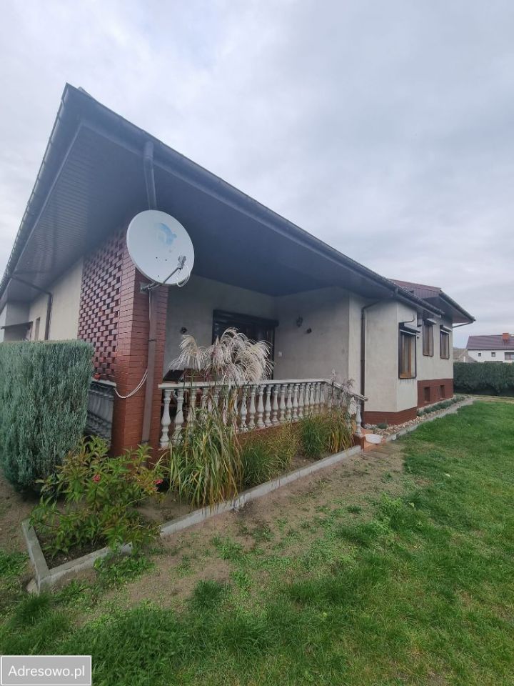 dom wolnostojący, 7 pokoi Kleczew, ul. Rutki. Zdjęcie 13