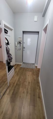 Mieszkanie 3-pokojowe Warszawa Wawer. Zdjęcie 1