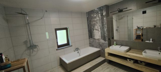 dom wolnostojący, 5 pokoi Justynów, ul. 1 Maja. Zdjęcie 15