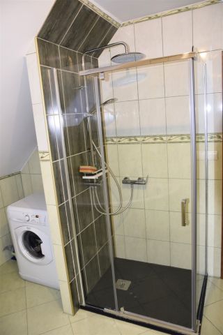 dom wolnostojący, 5 pokoi Osiniec. Zdjęcie 26