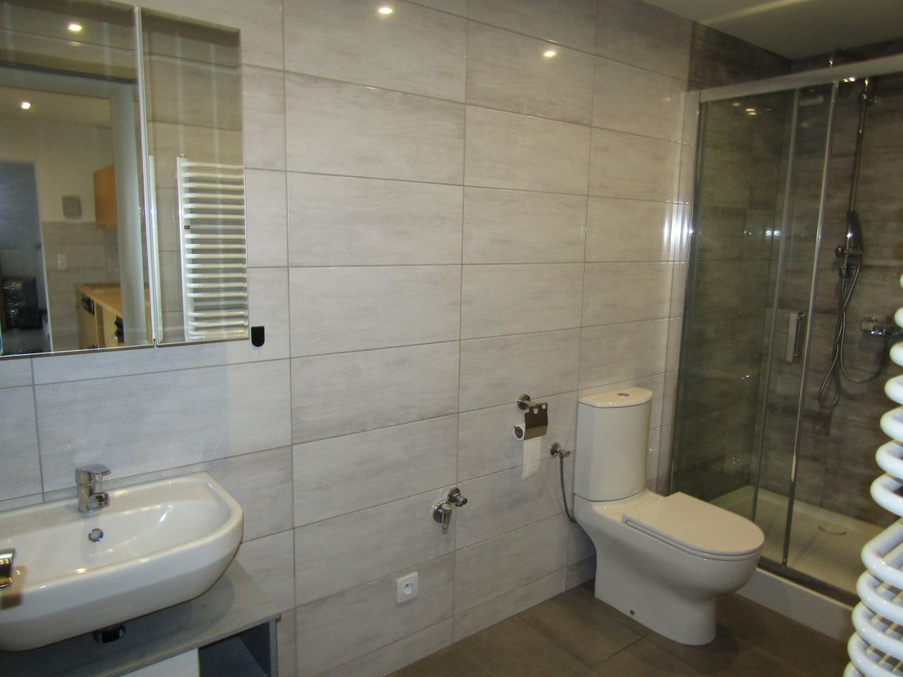 Mieszkanie 4-pokojowe Olszowa, ul. Wiejska. Zdjęcie 4