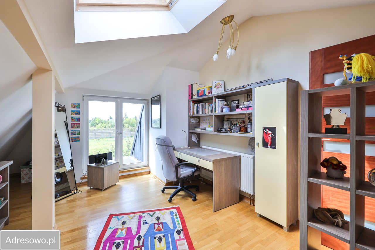 dom wolnostojący, 6 pokoi Walendów, ul. Nad Utratą. Zdjęcie 17