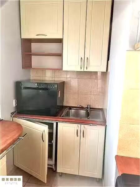 Mieszkanie 1-pokojowe Katowice Brynów, ul. Ligocka. Zdjęcie 4