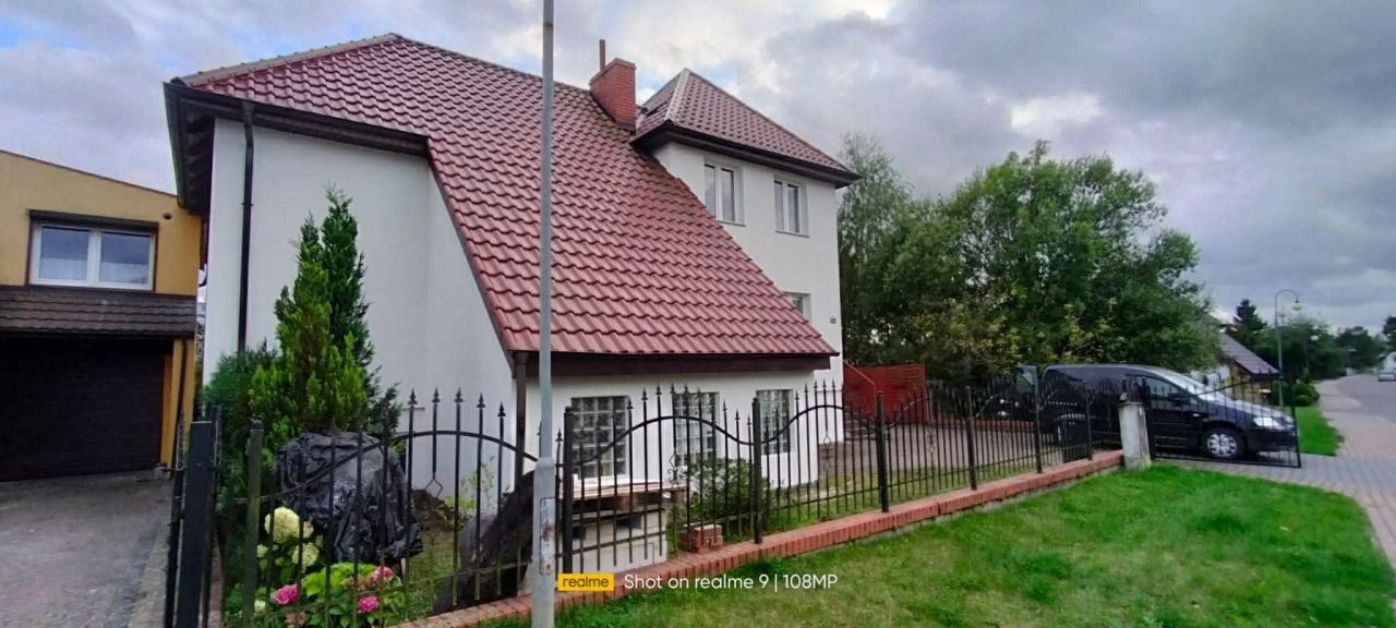 dom wolnostojący, 6 pokoi Wałcz Morzyca, os. Piastowskie. Zdjęcie 3