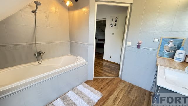 dom wolnostojący, 6 pokoi Będargowo. Zdjęcie 11