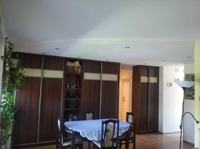 Mieszkanie 4-pokojowe Tarnowskie Góry, ul. Łotewska. Zdjęcie 1