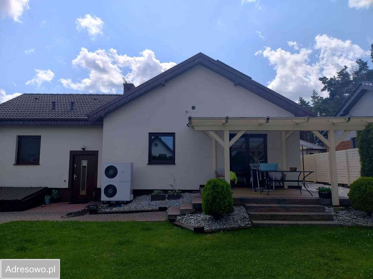 dom wolnostojący, 5 pokoi Władysławów. Zdjęcie 12