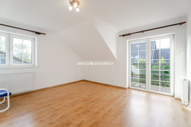 bliźniak, 4 pokoje Niepołomice, ul. Akacjowa. Zdjęcie 13