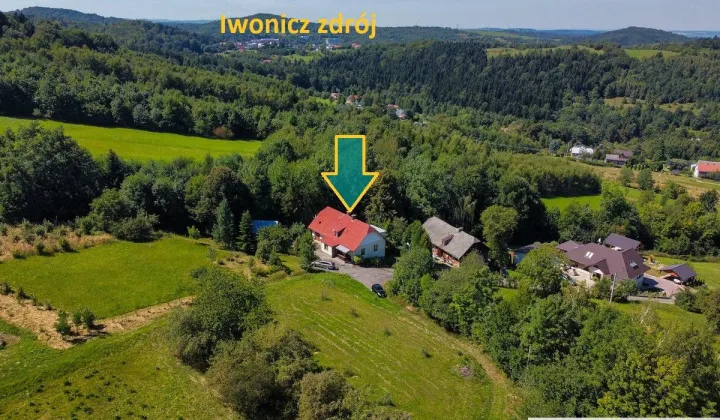 dom wolnostojący, 4 pokoje Klimkówka, ul. Leśna