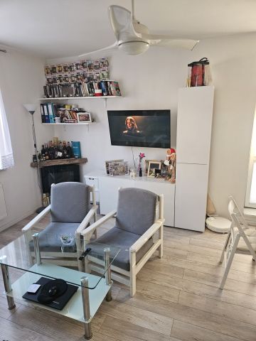 Mieszkanie 2-pokojowe Piaseczno, ul. Strusia. Zdjęcie 1