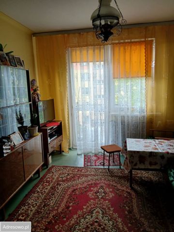 Mieszkanie 4-pokojowe Skarżysko-Kamienna, ul. Szydłowiecka. Zdjęcie 1