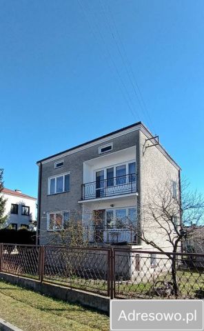 dom wolnostojący, 5 pokoi Kozłów Biskupi, ul. Złota. Zdjęcie 1