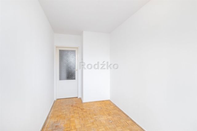 Mieszkanie 2-pokojowe Bydgoszcz Skrzetusko, ul. Marii Curie-Skłodowskiej. Zdjęcie 5