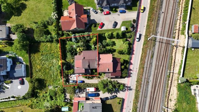 bliźniak, 5 pokoi Gdańsk Osowa, ul. Planetarna. Zdjęcie 3