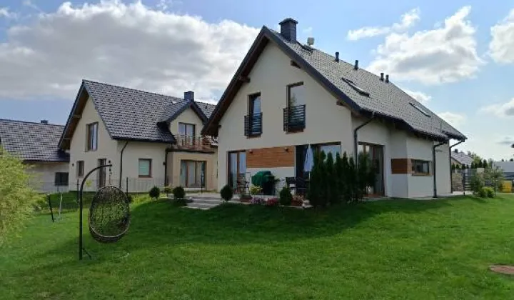 dom wolnostojący, 4 pokoje Leźno, ul. Na Wzgórzu