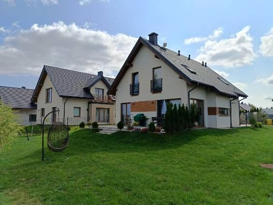 Leźno, ul. Na Wzgórzu Dom wolnostojący do zamieszkania - 130 m² - 4 pokoje