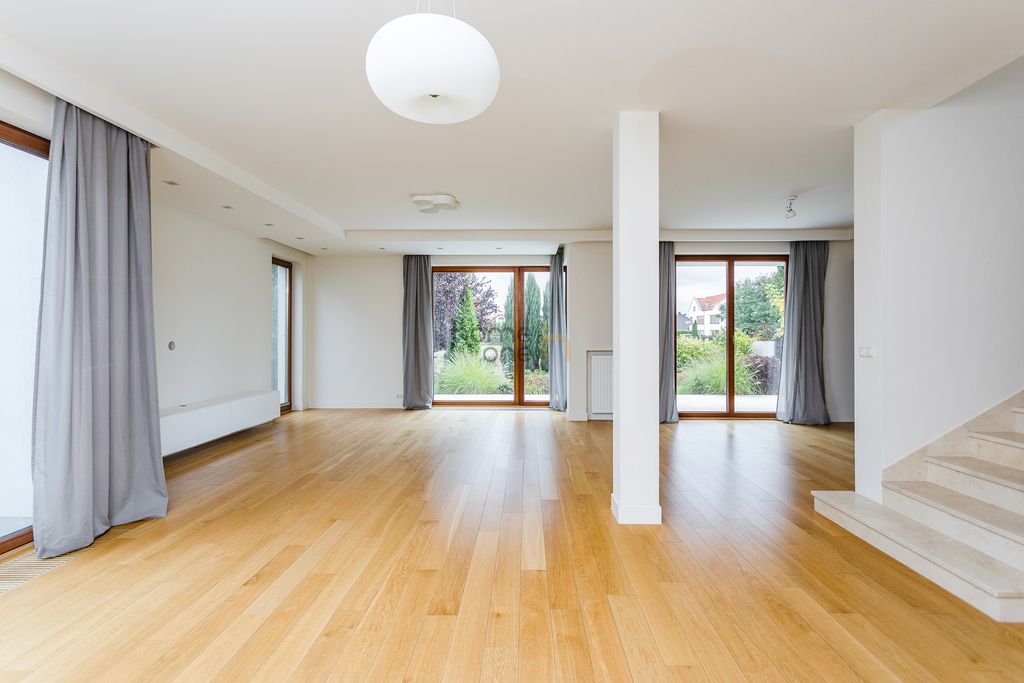 bliźniak, 6 pokoi Warszawa Wilanów. Zdjęcie 2