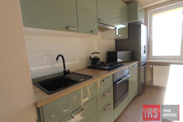 Mieszkanie 3-pokojowe Bytom Stroszek, ul. Szymały. Zdjęcie 2