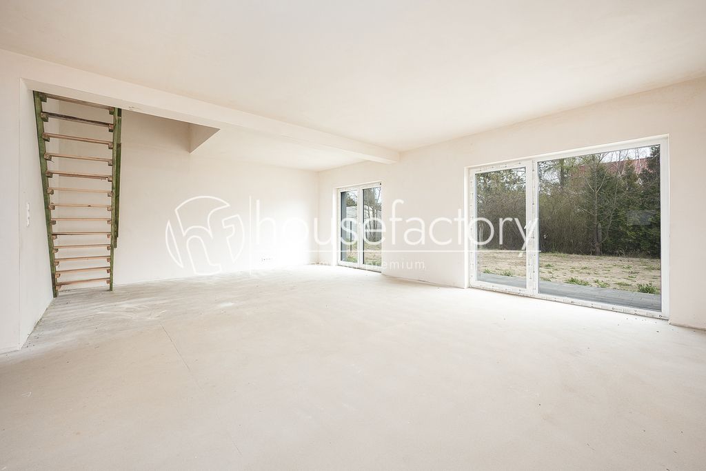 bliźniak, 4 pokoje Rzgów, ul. Ustronna. Zdjęcie 2