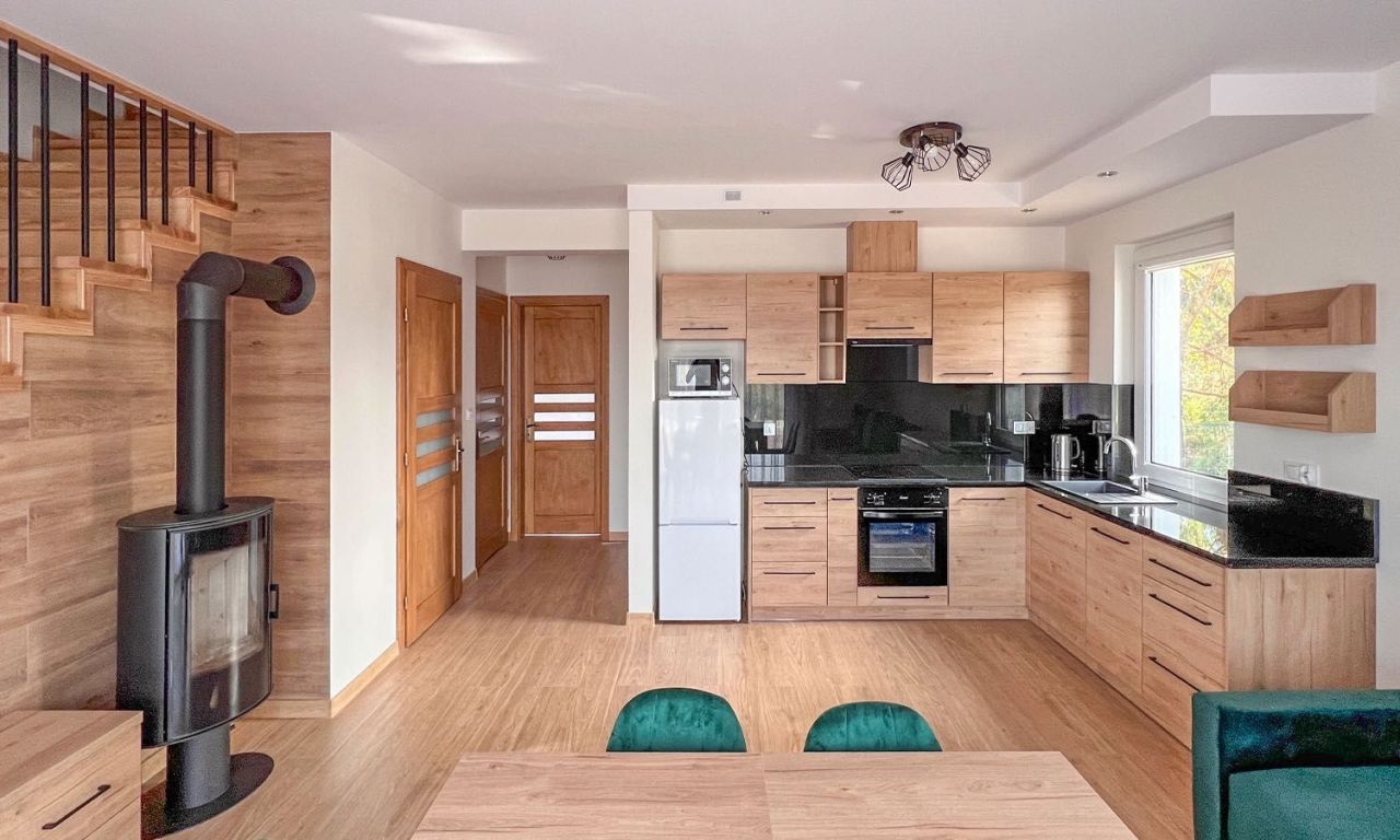 Mieszkanie 4-pokojowe Kamieniec Wrocławski, ul. Fiołkowa. Zdjęcie 1