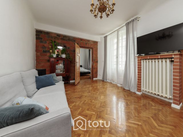 Mieszkanie 3-pokojowe Warszawa Praga, ul. Targowa. Zdjęcie 1