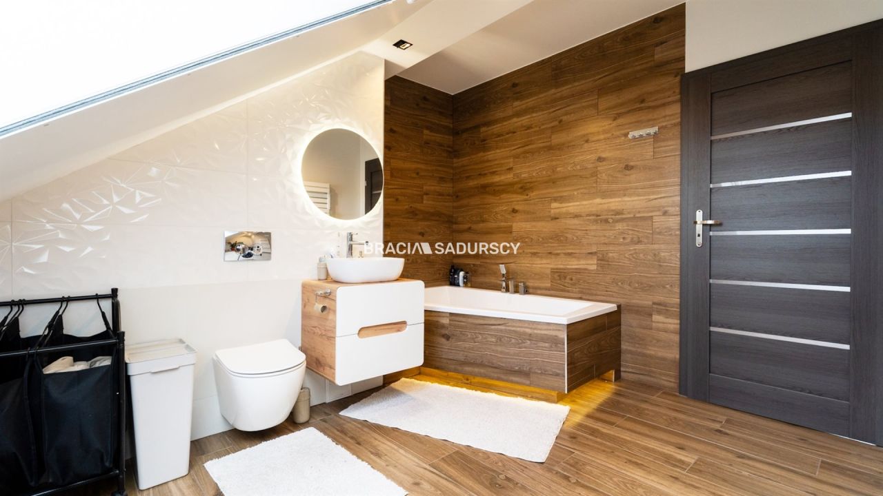 Mieszkanie 4-pokojowe Węgrzce Wielkie. Zdjęcie 27