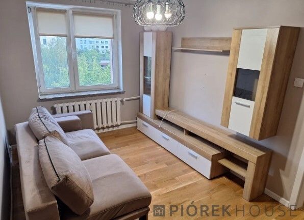 Mieszkanie 2-pokojowe Warszawa Praga-Południe, ul. Jugosłowiańska. Zdjęcie 1