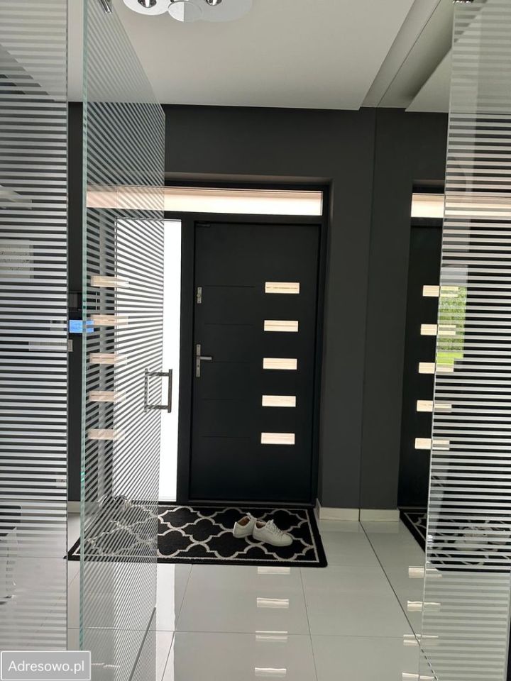 dom wolnostojący, 5 pokoi Szerominek. Zdjęcie 13