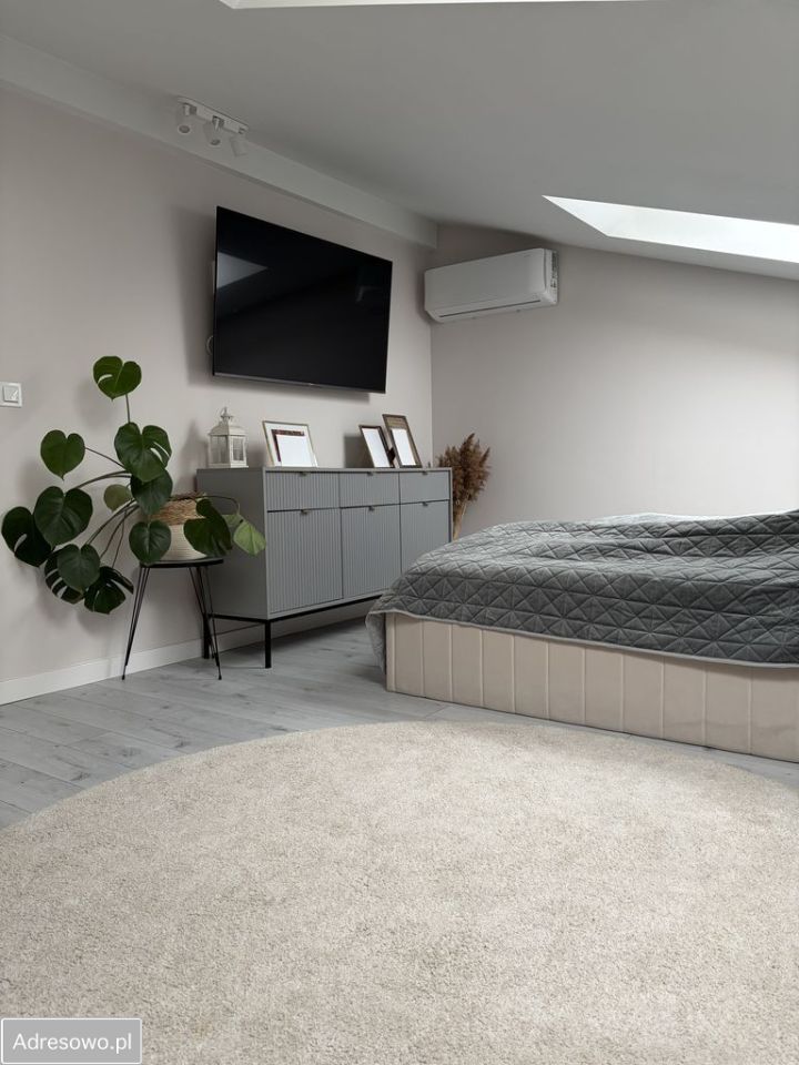 Mieszkanie 4-pokojowe Smolec. Zdjęcie 9