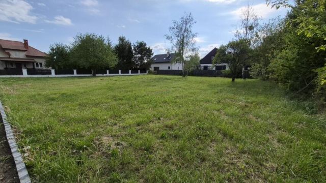 Działka budowlana Ustanów. Zdjęcie 1