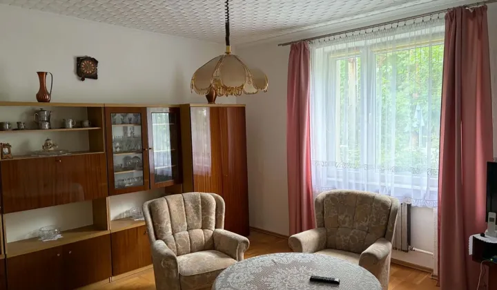 dom wolnostojący, 6 pokoi Pogorzyce