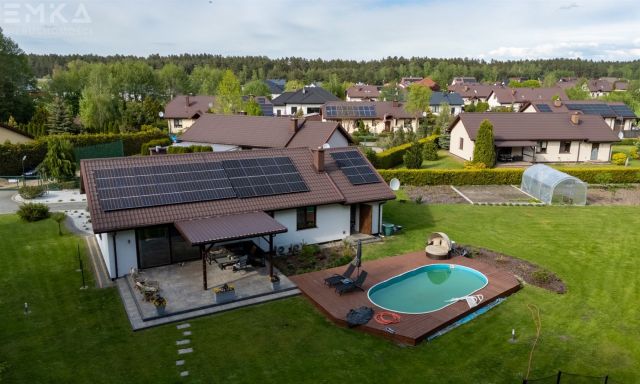 dom wolnostojący, 3 pokoje Stajenczynki, ul. Szafirowa. Zdjęcie 2